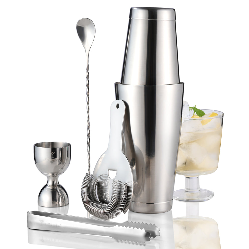 Cocktail Shaker 304 Stainless Steel Bartender Shaker Drink Mixer Cocktail  Mixing Cup for Bar Bar Shaker with Built In Strainer for Bartending